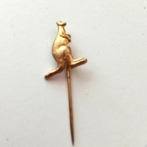 Golden Kangaroo Australia Down Under Pin Antique Pinback Retro Vintage backpack - Picture 16 of 16